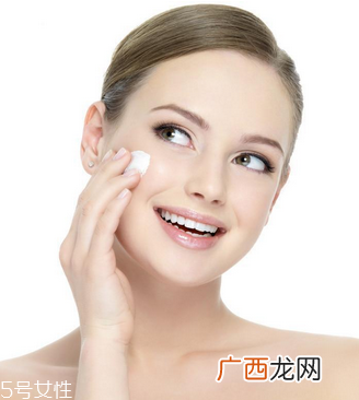保湿面霜和乳液的区别 合适的护肤品很重要