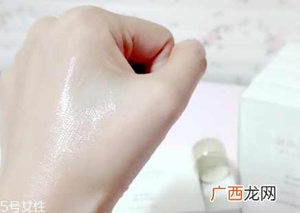 乳液和面霜的正确使用方法 日常基础护肤