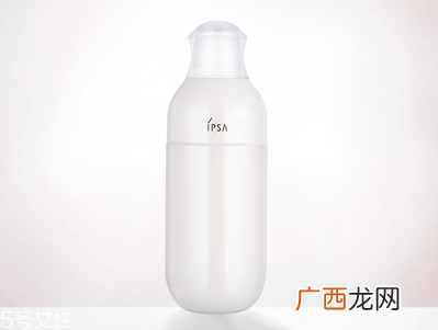 乳液和面霜都要用吗 夏季不建议一起用