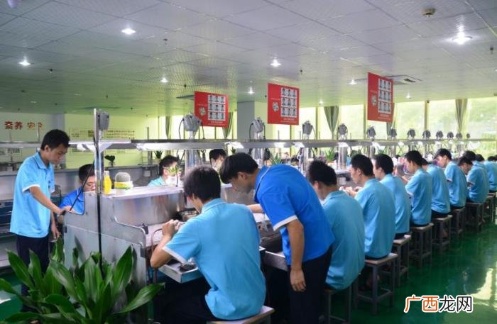 年轻人进厂打工很丢人吗 27岁找工作感觉好丢人