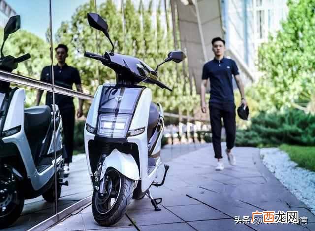 国产成人电瓶车什么牌子好(选电动车如何看电