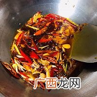 下饭神器：川菜爆炒鸡杂