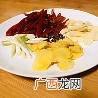 下饭神器：川菜爆炒鸡杂