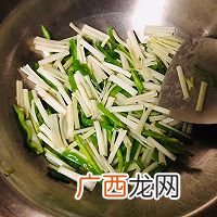 下饭神器：川菜爆炒鸡杂