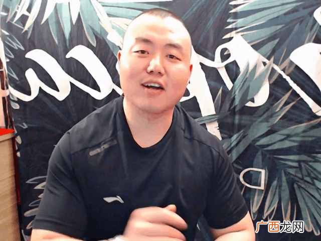 初中男生生日送什么礼物有纪念意义（对男生来