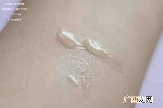 4款眼霜堪称眼部熨斗 25岁什么眼霜去细纹好