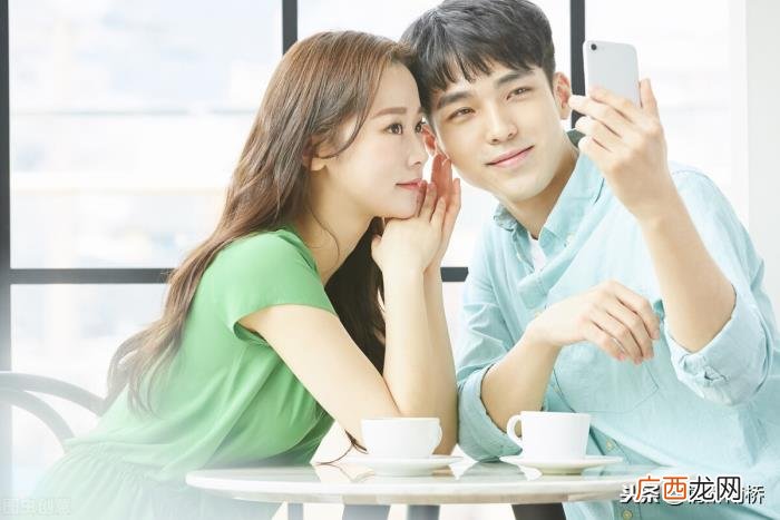 对女生说的情话，容易让女生沦陷的四句情话