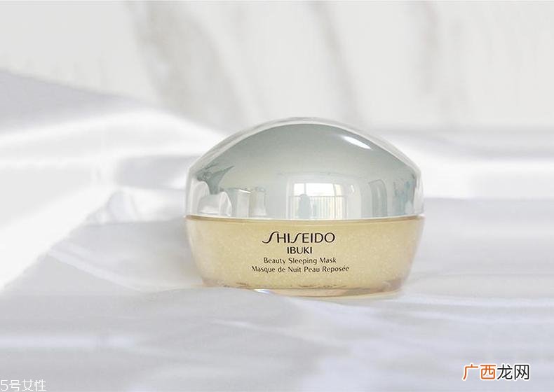 干皮适合什么晚安面膜?六种面膜为干皮添活力