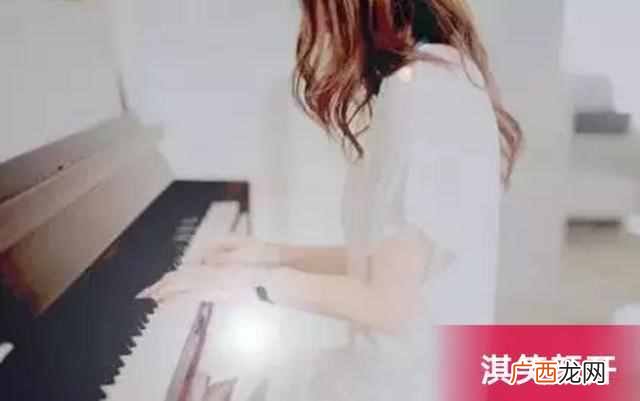 男生叫女生女神是什么意思（女神应该有的3大气