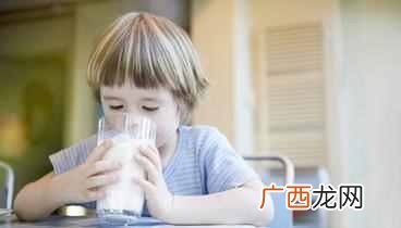 宝宝喝纯奶什么时候喝最好（儿童纯牛奶排行榜