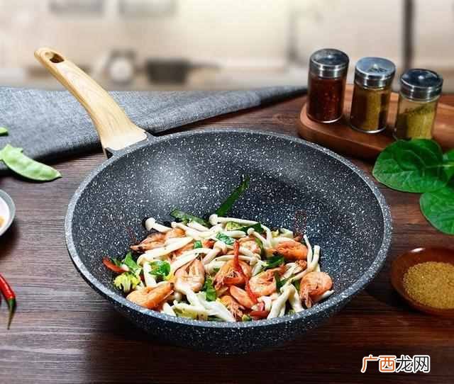 麦饭石不粘锅是什么材质对人体的危害（地质学