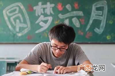 英语中什么是定语语法（初中英语快速掌握定语