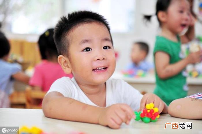 家长要不要买蛋糕送去幼儿园 生日买什么去幼儿园好