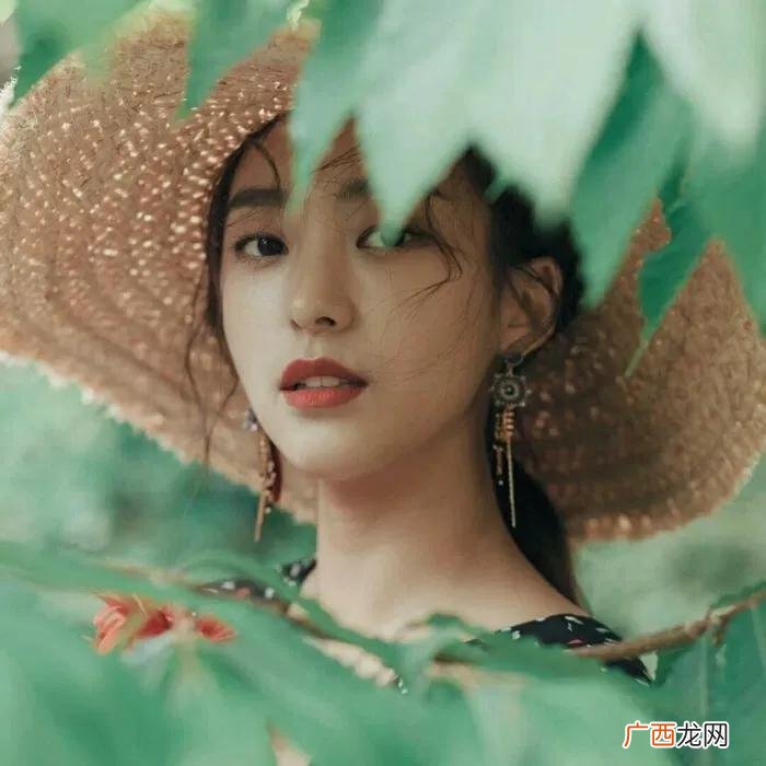 异性缘差的女生特点，什么样的女生异性缘很差