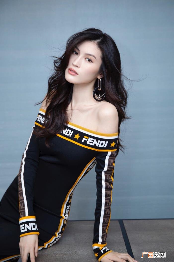 易吸引男生的女生长相，能吸引男生目光的女生