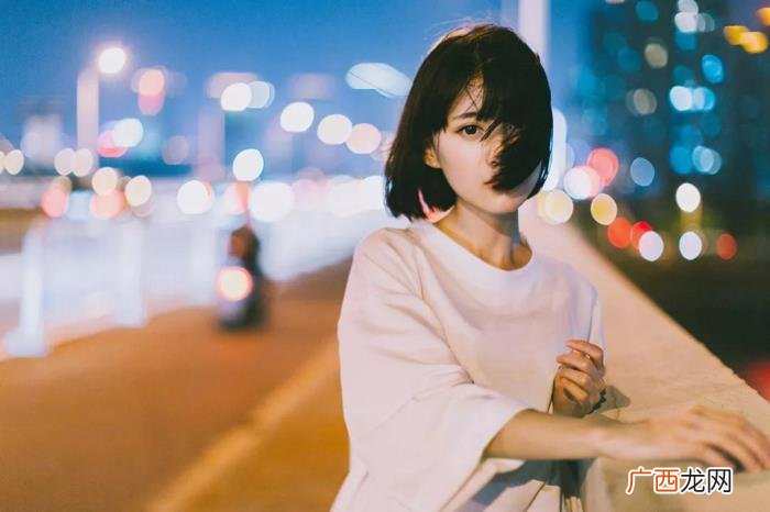 抖音里让人戳心的爱情个性签名 爱情的个人签名