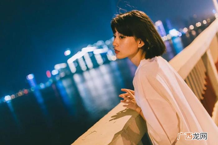 抖音里让人戳心的爱情个性签名 爱情的个人签名