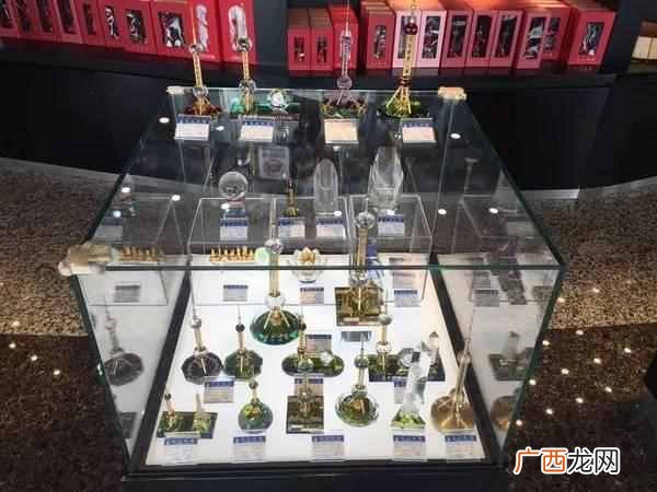 上海有什么特产小吃可以送人(上海人气最旺的
