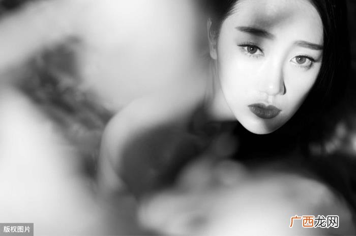 如何快速确定一个男生行不行 怎么样判断男人到底行不行