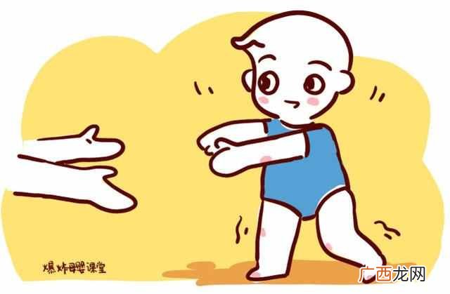 婴儿游泳都有什么项目（4种不适合游泳的宝宝，