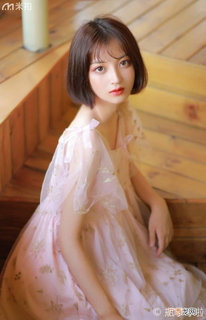 18岁少女唯美私房 唯美女生图片