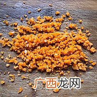 时蔬鸡肉饼