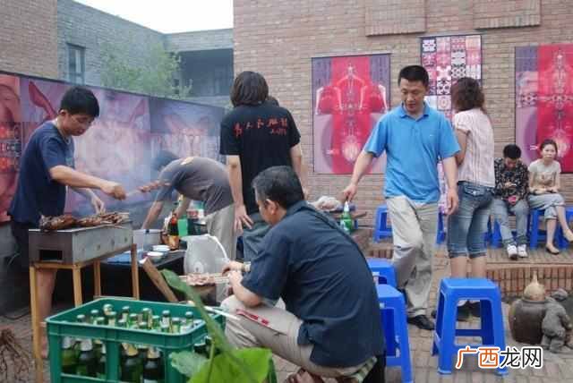 人流大的工厂生活区适合做什么生意（3种适合女