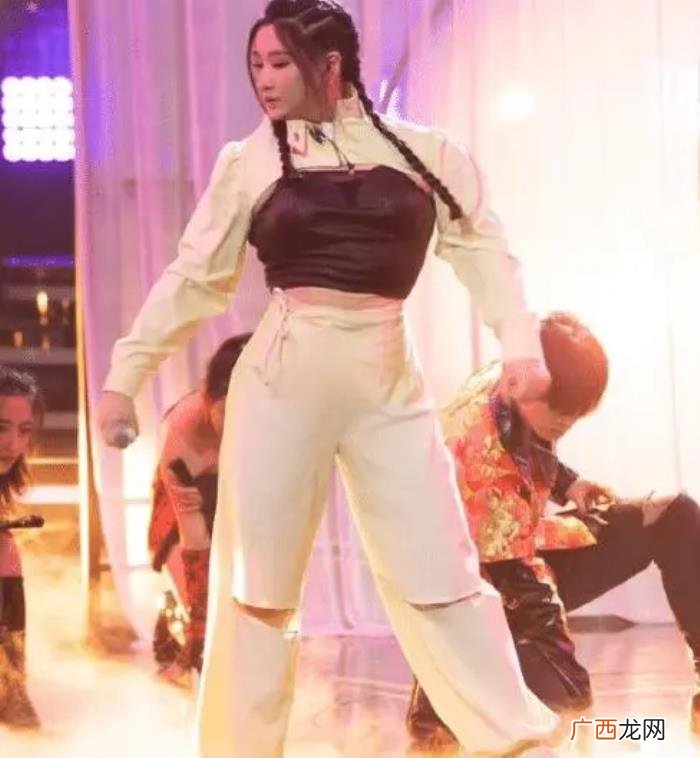 锤娜丽莎老板，锤娜丽莎凭什么这么火