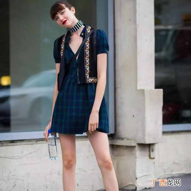 19年秋冬流行什么女士马甲（今年明星最爱的15款