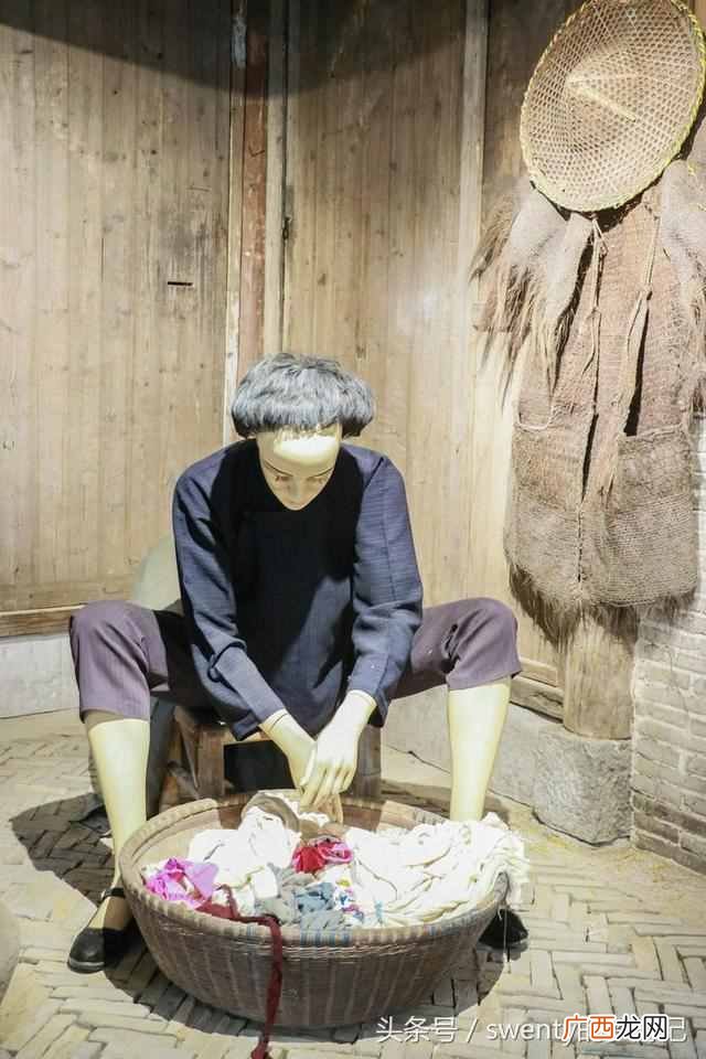 摆地摊卖袜子什么地方好卖(4种最适合人穿的袜