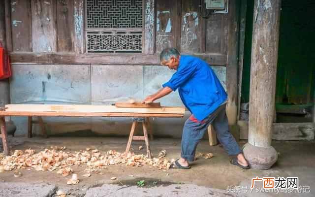 摆地摊卖袜子什么地方好卖(4种最适合人穿的袜