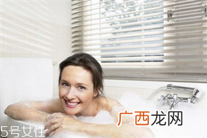 身体乳怎么用效果好 身体乳使用要避开伤口