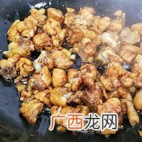 爆炒鸡丁