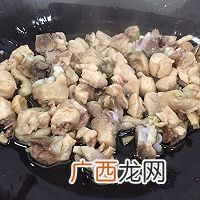 爆炒鸡丁