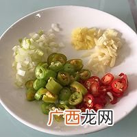 爆炒鸡丁
