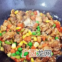 爆炒鸡丁