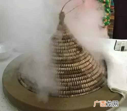 超值4人餐299 顺水鱼馆锅底有什么特色