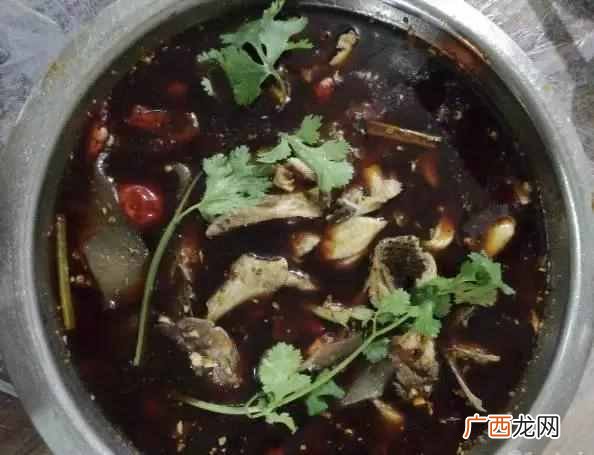 超值4人餐299 顺水鱼馆锅底有什么特色
