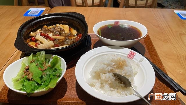 开一个小吃店铺的流程 如何开小吃店经验分享