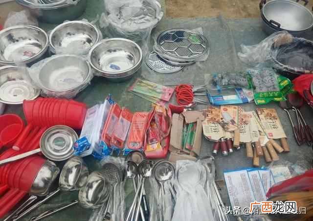 冬天步行街什么好卖（盘点三个适合冬天摆地摊