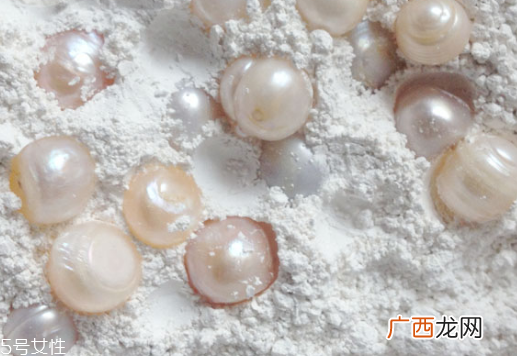 珍珠粉可以直接涂脸上吗 珍珠粉涂脸小贴士