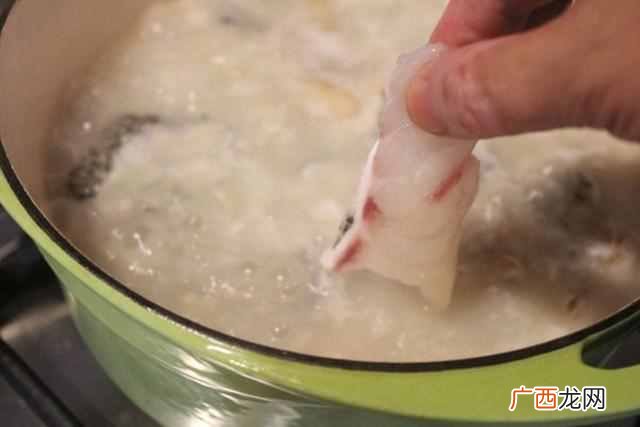 酸菜鱼汤有什么营养价值(教你做出吃了就忘不了