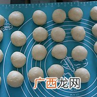 奶香小面包