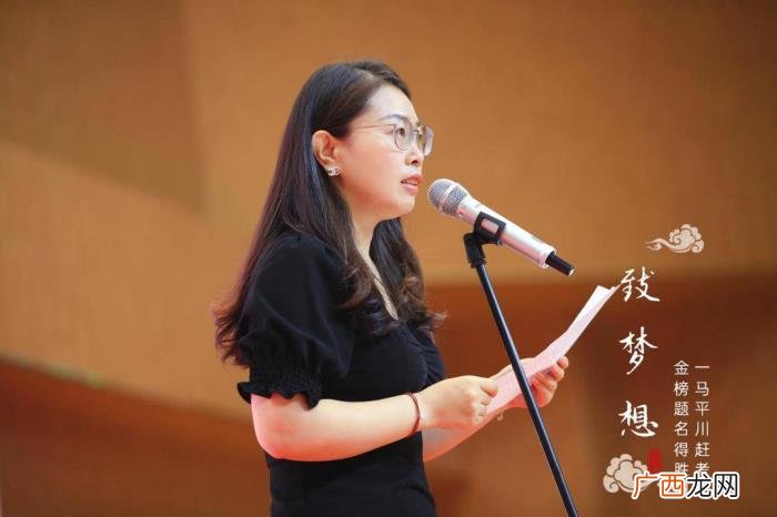为学生送上向日葵寓意一举夺魁 送什么花给中考的学生比较好