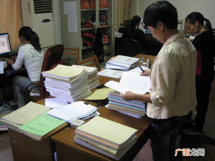 学生档案转到哪里更可靠 大学毕业后档案放哪里最好