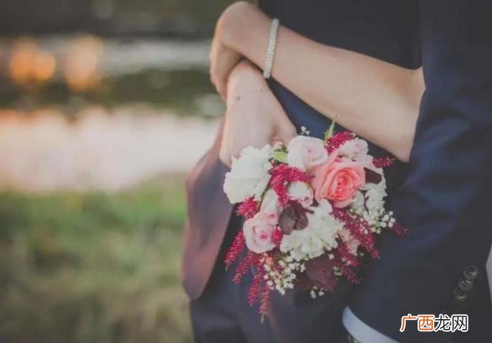 二婚的夫妻总吵架该离婚吗 我老婆是二婚每次吵架说离婚