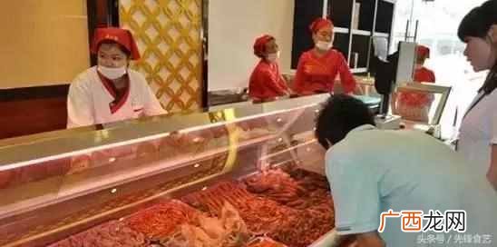 开个熟食店卖什么销售最好（熟食店怎么让店铺
