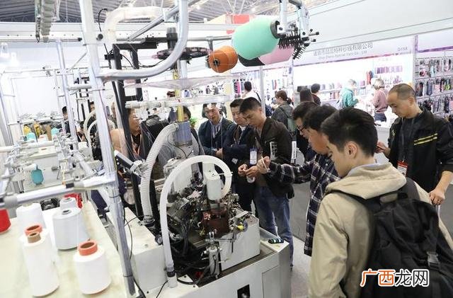 小型的袜子加工机多少钱 小型织袜子机器多少钱一台
