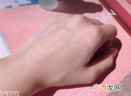 油性肌肤用什么爽肤水好？欧缇丽皇后水专为油皮设计