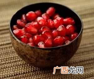 没有刀怎么吃石榴方便(简单一招让你爱上吃石